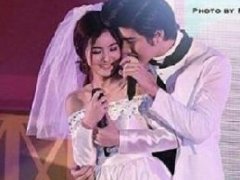 泰星Mek参加丑小鸭四部曲庆功粉丝派对 与Mild上演校霸求婚“番外篇”