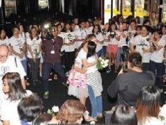 泰星Bella生日与粉丝举办见面会 James Jirayu送上视频祝福