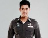 泰国男星们的警察制服造型 谁的更帅？