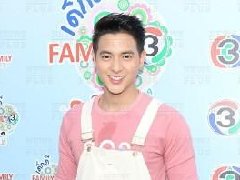 泰星Bella、JamesJirayu、lek、Bomb、Nychaa等参加泰国儿童节庆祝活动