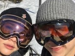 泰国两大女神Aump与Noon携爱人国外蜜游