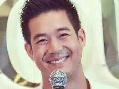 泰国"邻家王子＂Weir演戏经商两不误