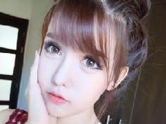 继泰国最美变性人Poy大红之后 Yoshi、pynk等纷纷变性成名
