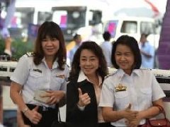 泰国交通部长:泰中铁路项目"将继续"