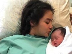 泰星Kratae产女 女儿小名JaoKha萌照曝光