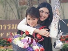 泰星Baifern小水已大学毕业 Mai惊喜到场祝贺