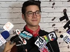 泰星马里奥称开心2NE1成员朴山多拉想合作 恭喜Gubgib喜得千金 