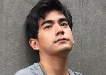 泰星Esther与Kenp公开交心 荧幕男友Sean伤感祝福