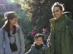 泰国模范情侣Alex与Toey近日合体出席活动破分手传言