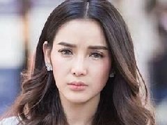 泰星Pat的父亲因肠癌去世 一直陪伴在父亲身边