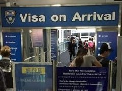 泰国落地签证费用自27日起正式涨到2000铢