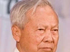 泰国摄政王"炳爸":先王近半世纪亲信再担重任