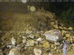泰国苏梅岛著名观景点Laem Yai山观景点坍塌！