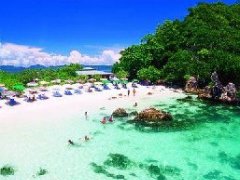泰国攀牙旅游迎来旺季 外籍客忙订房