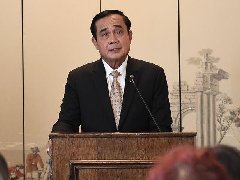 泰国总理巴育:泰国新国王或不久后登基 2017年大选如期举行