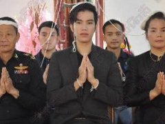 泰国明星保镖打人事件新进展:军官之子寺庙做功德扫霉运!