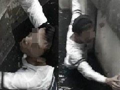 朋友跌入河道死前举手求救 路人无人理会竟只顾拍照发脸书