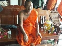 泰国又一个寺庙主持涉案！素攀武里府著名寺庙住持涉嫌藏军火及吸毒被抓