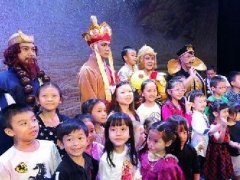 神话舞台剧《西游记Ⅲ》闪亮登台泰国 受到泰国观众的喜爱