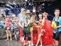 泰国清迈宋干节准备迎接中国游客 预计创收10亿铢